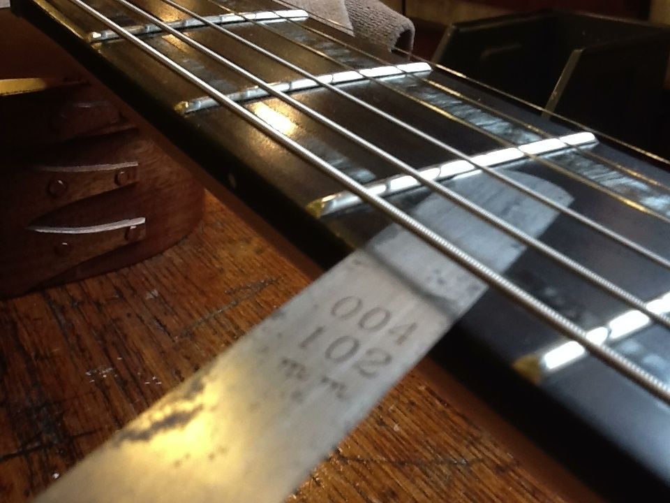 Jumbo frets The Gear Page